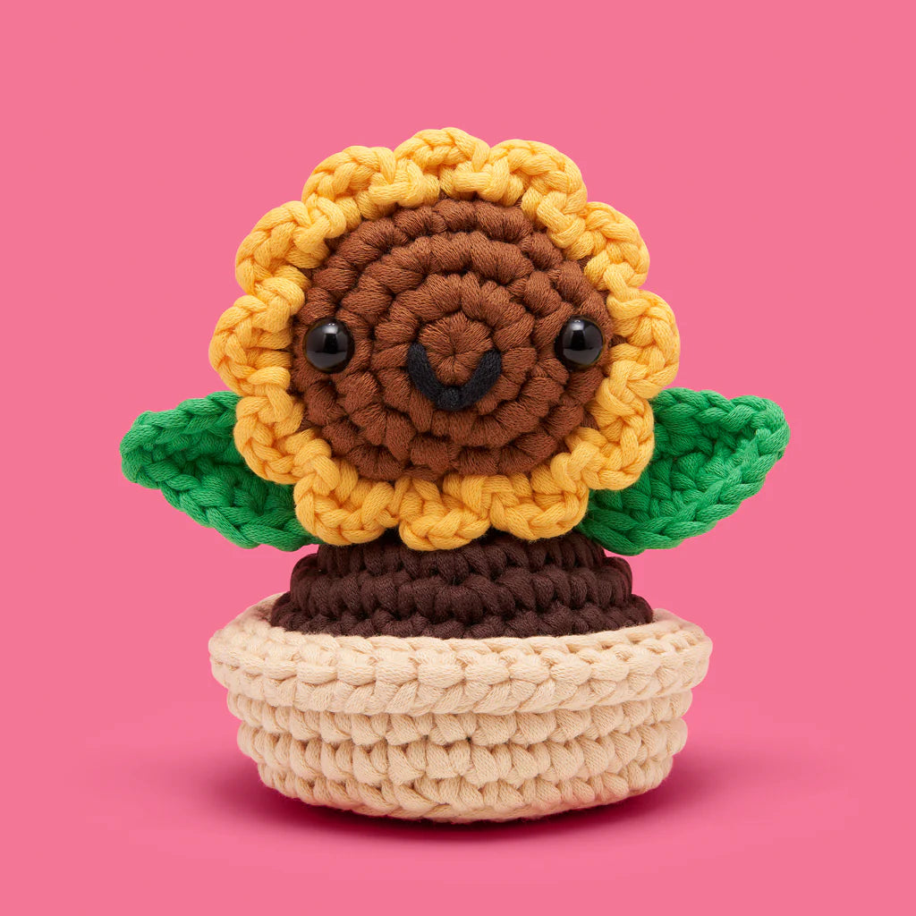 Ana the Sunflower Crochet Kit