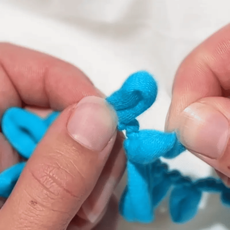 Pierre the Penguin Loopables Kit